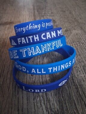 Inspirational Blue Silicone Wristbands - Pack of Motivational Messages